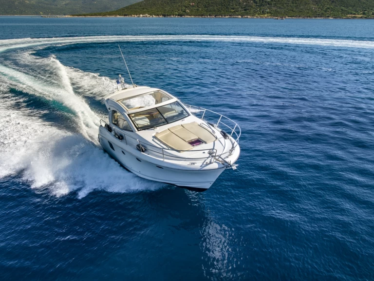 Jachthuur in Porto Pollo - Jeanneau Prestige 38 S via SamBoat