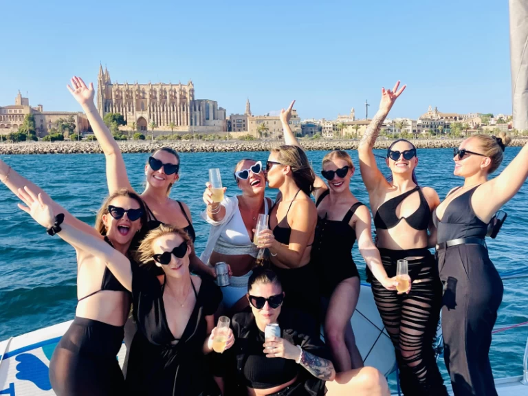 Huur een Bénéteau Oceanis 473 in Palma de Mallorca