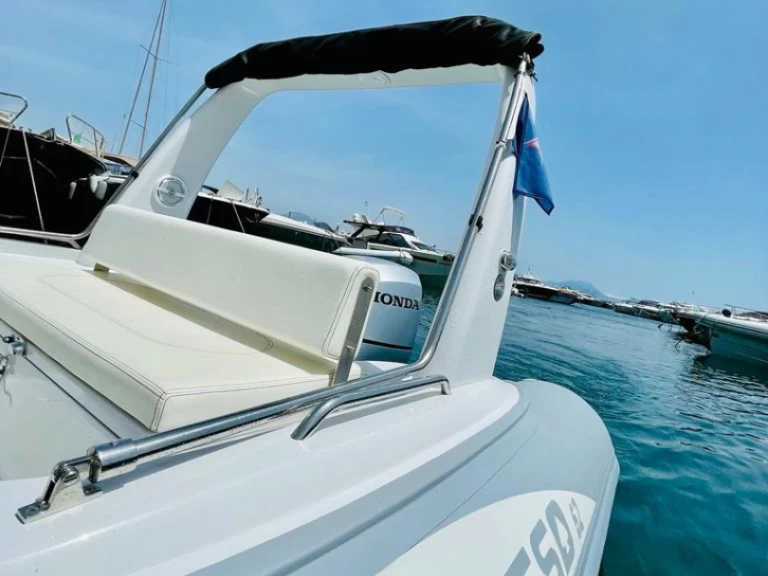 Huur een Asso 62 in Porto di Mergellina