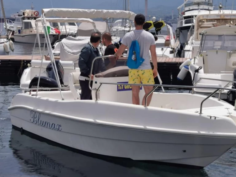 Huur een Gaia GAIA 190 in Milazzo