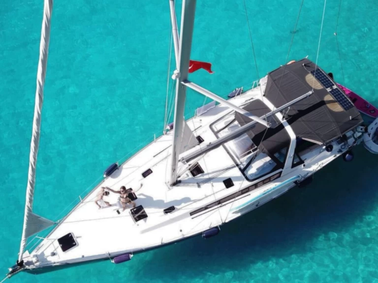 Verhuur Zeilboot Bénéteau met vaarbewijs