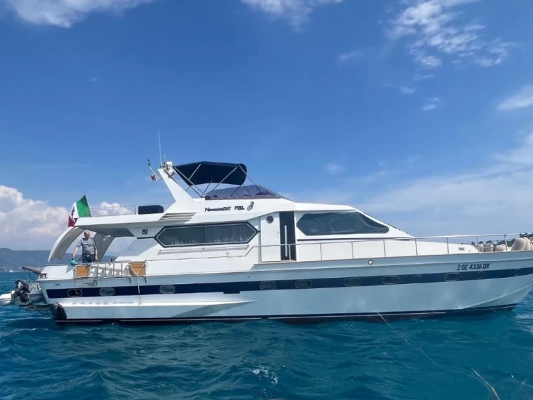 Bootverhuur NAVARCANTIERI P20 in La Spezia via SamBoat