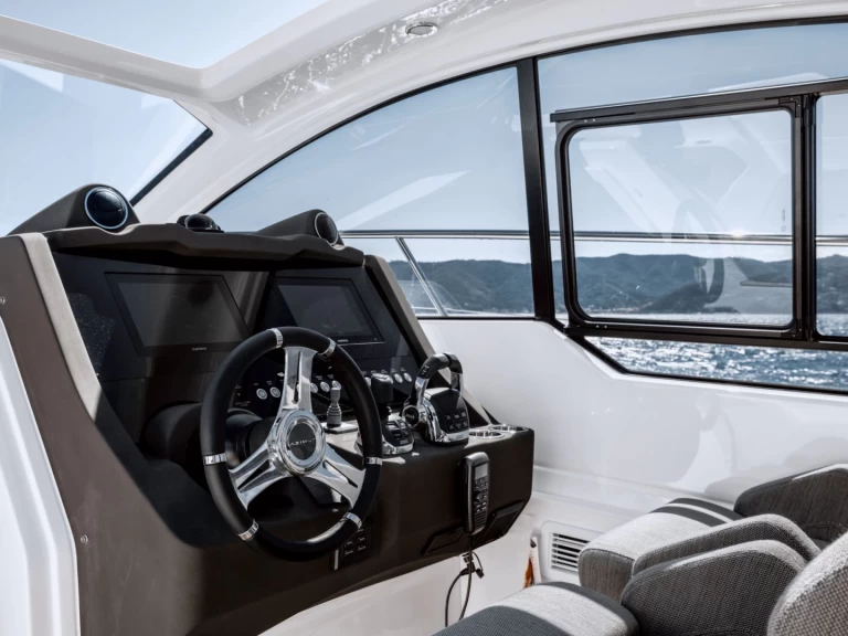 Bootverhuur Azimut Atlantis 45 in Sorrento via SamBoat