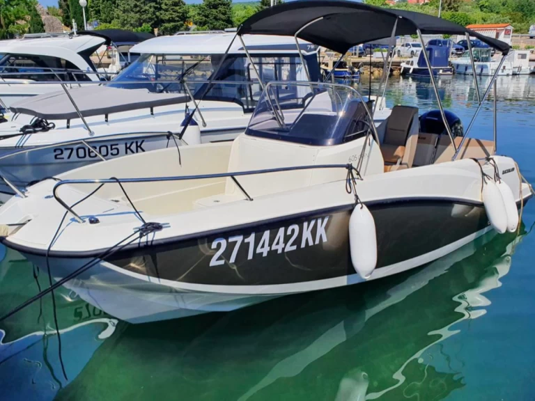 Huur Motorboot met of zonder schipper Quicksilver in Empuriabrava