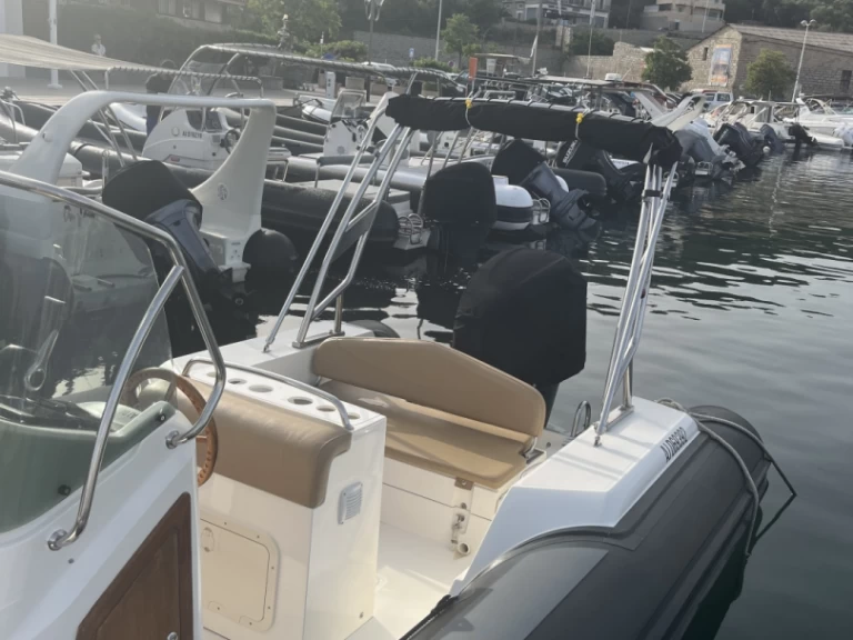 RIB te huur in Porto-Vecchio voor de beste prijs