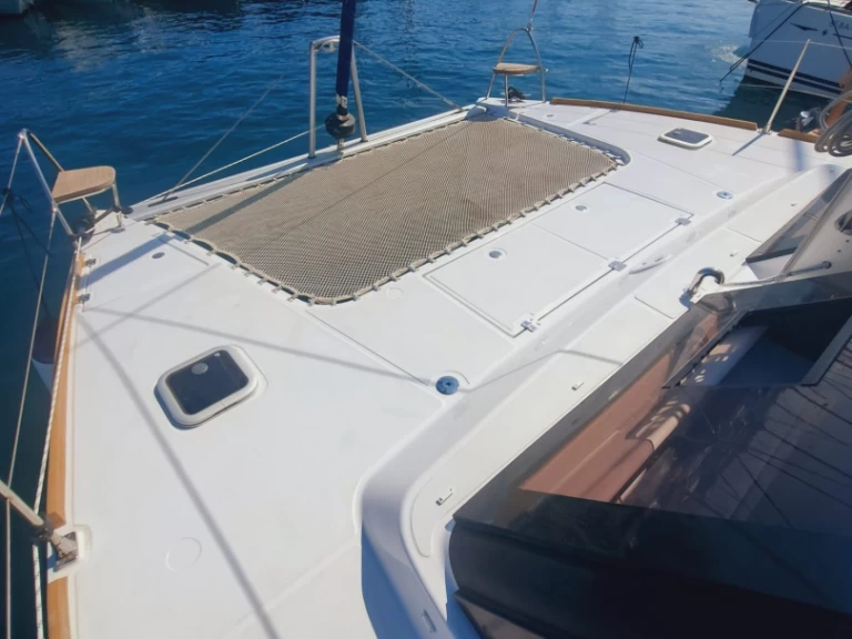 Verhuur Catamaran Aventura met vaarbewijs