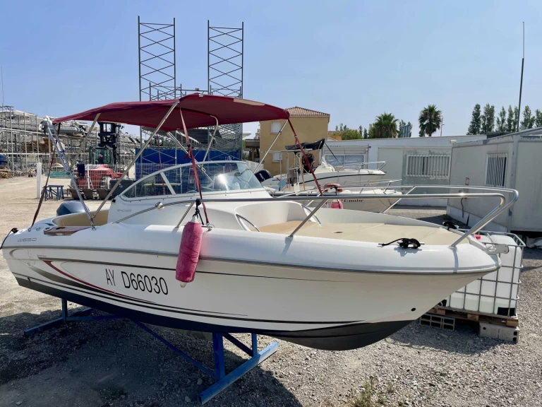 Bootverhuur Le Cap d'Agde goedkoop Flyer 650 WA
