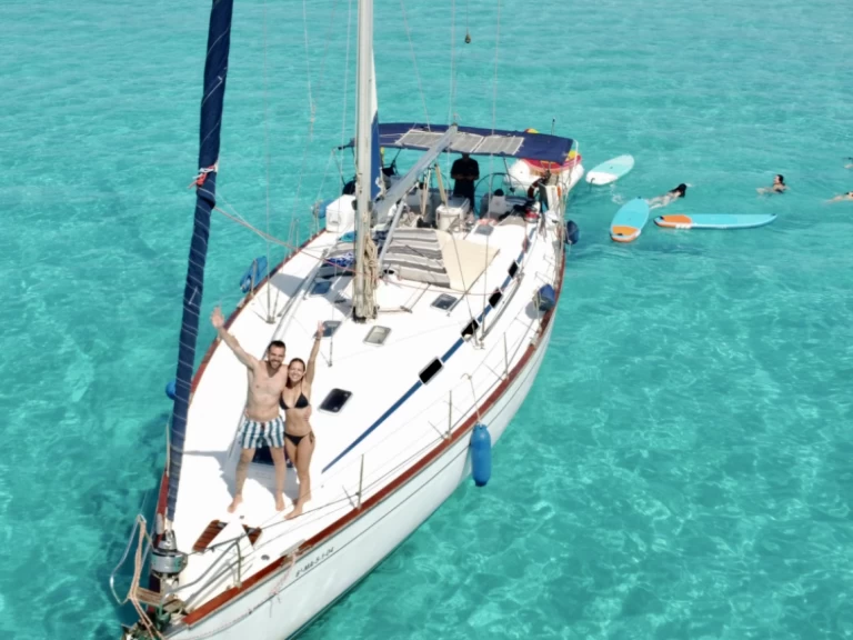 Huur een Bavaria Bavaria 49 in Ibiza Town