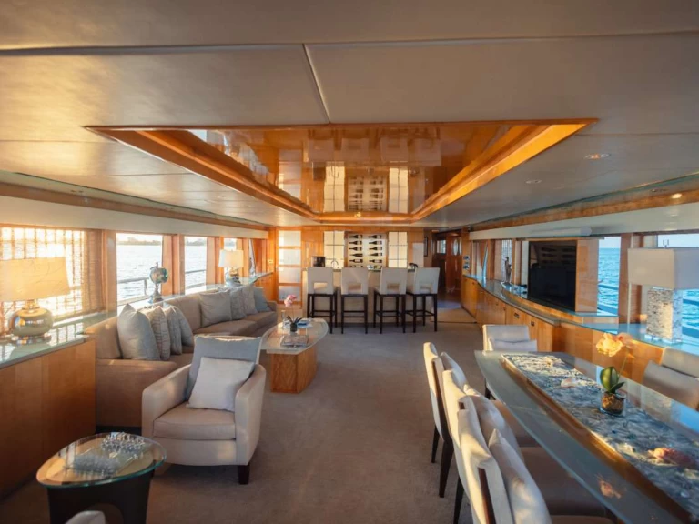 Huur Jacht met of zonder schipper Johnson in Sint Maarten