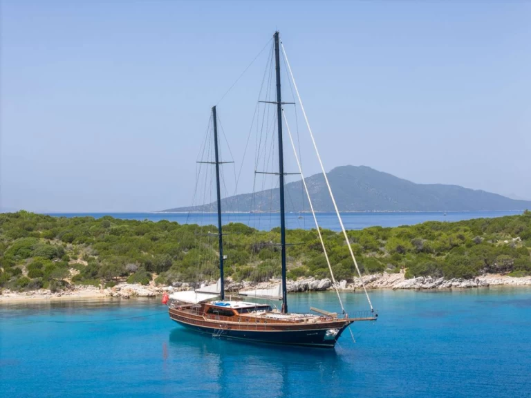 Verhuur Jacht Custom Gulet-Motor Sailor met vaarbewijs