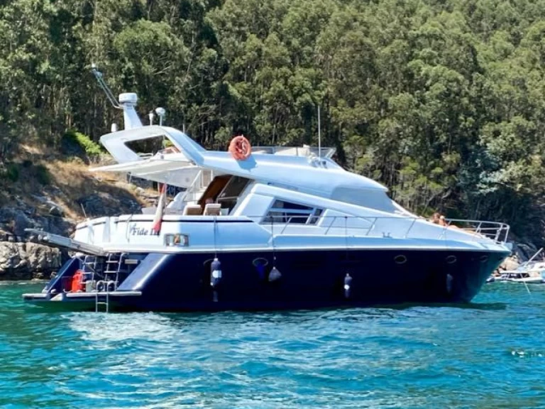 Johnson Johnson 56 te huur van particulier of professional in Vigo