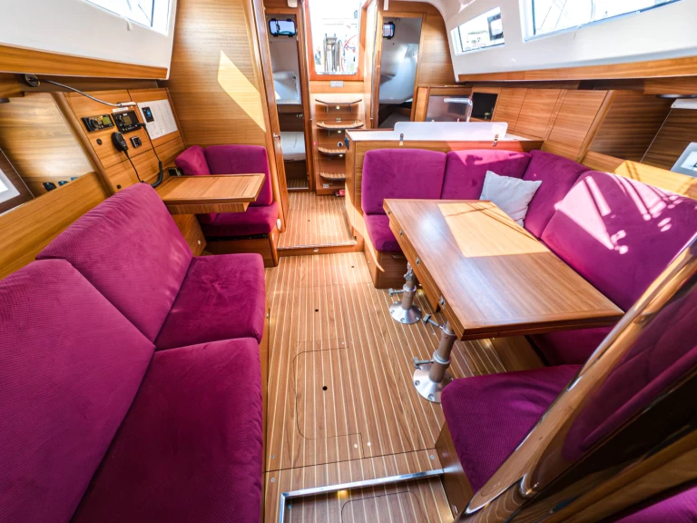 Huur een Elan Impression 40.1 in Punat