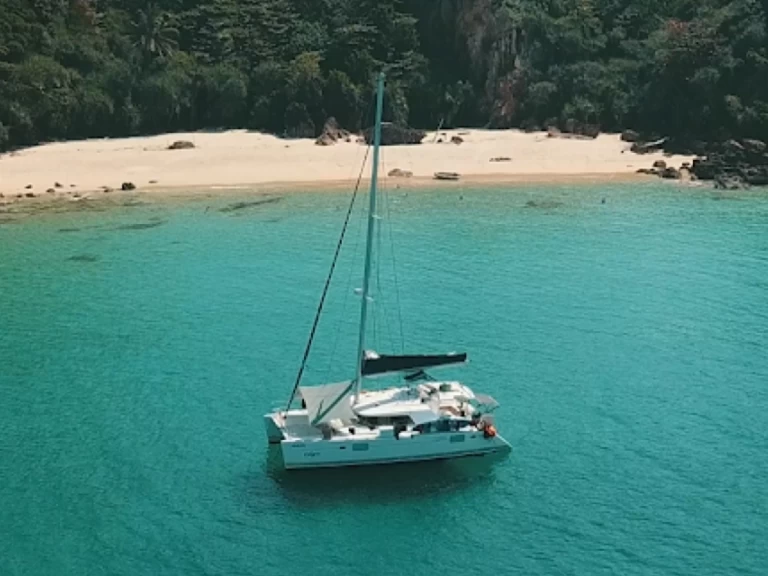 Lagoon Lagoon 440 te huur van particulier of professional in Phuket