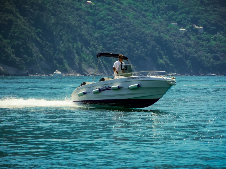 Verhuur Motorboot in Recco - Yamaha Marine 18 open