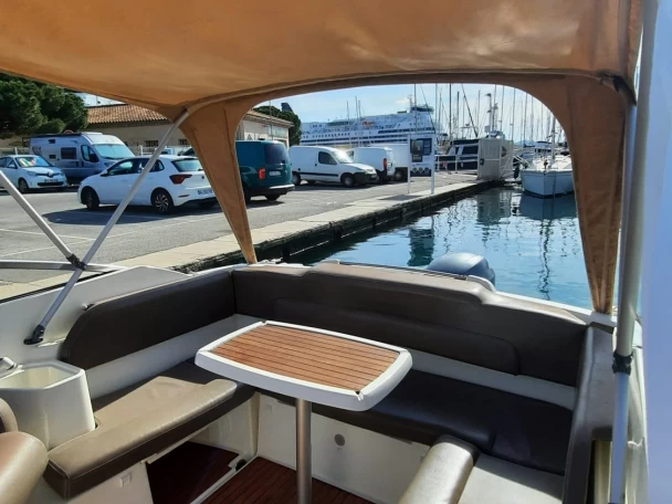 Verhuur Motorboot in Toulon - Jeanneau Cap Camarat 6.5 CC Serie 2