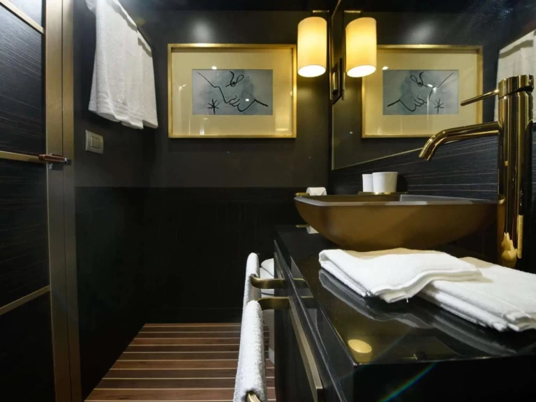 Jachthuur in Ibiza Town - HOUSE OF HÜTTER GOLDFINGER via SamBoat