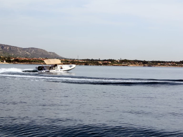 Huur een Motonautica-Vesuviana MV 740 TOURING in Marzamemi