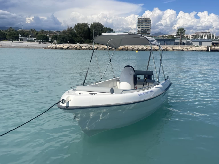 Verhuur Motorboot Karel met vaarbewijs