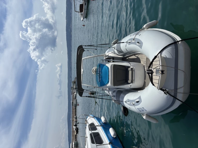 Bootverhuur Rib 600 in Kaštel Novi via SamBoat