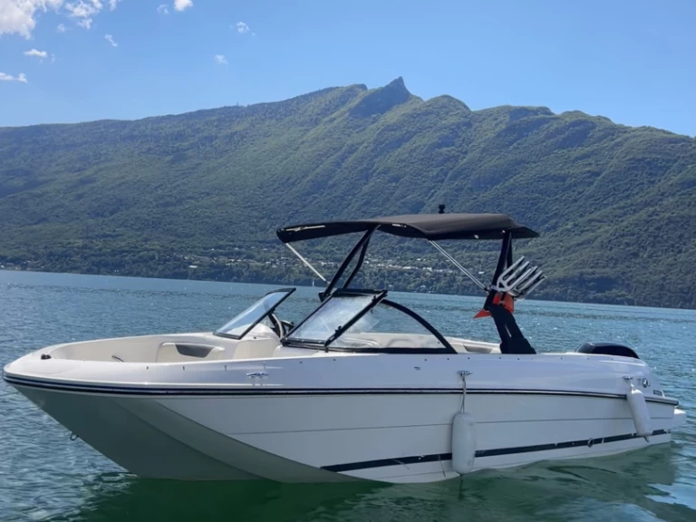 Bayliner Element E7 te huur van particulier of professional in Aix-les-Bains