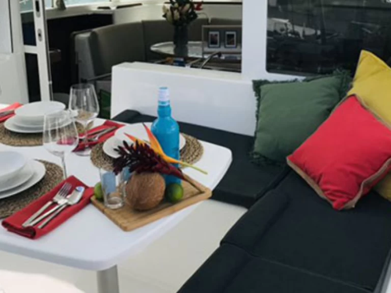 Huur een Bénéteau Lagoon 380 in Pointe-à-Pitre