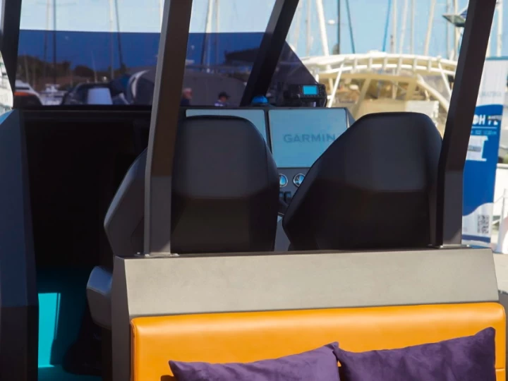 Verhuur RIB in Ornós - Nautireef NR12