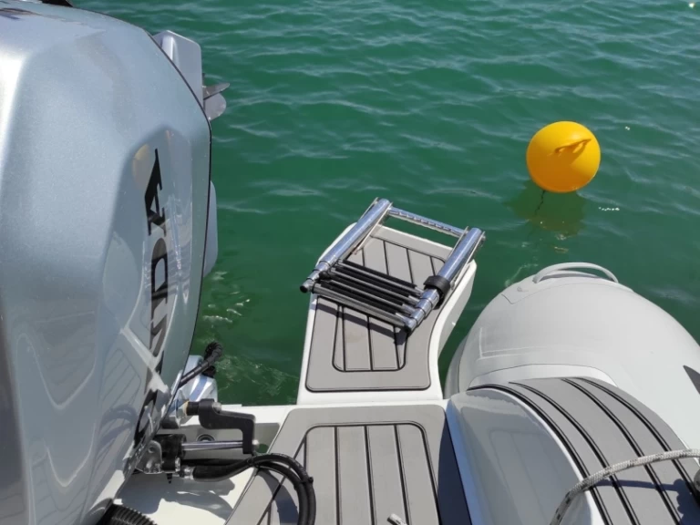 Bootverhuur Highfield Highfield Sport 560 in Split via SamBoat