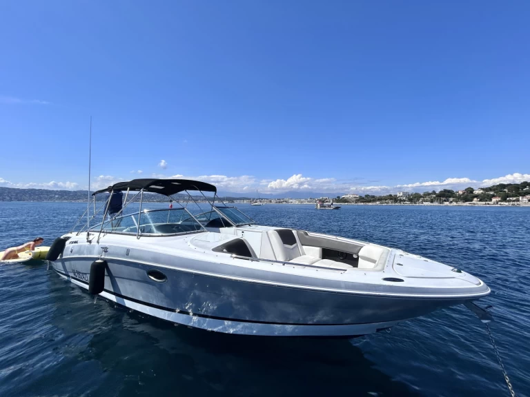 Verhuur Motorboot Four Winns met vaarbewijs