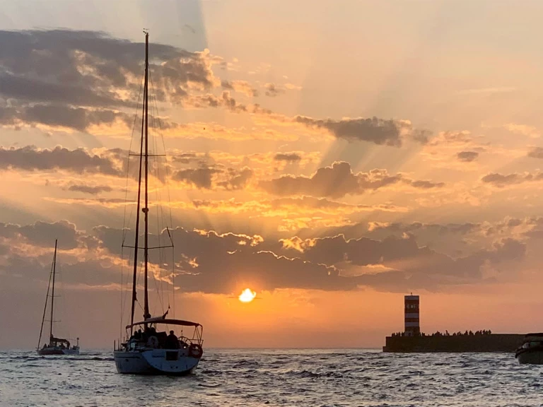 Bootverhuur Exclusive Private Boat Tour with The Last		 13,88 meters in Porto via SamBoat