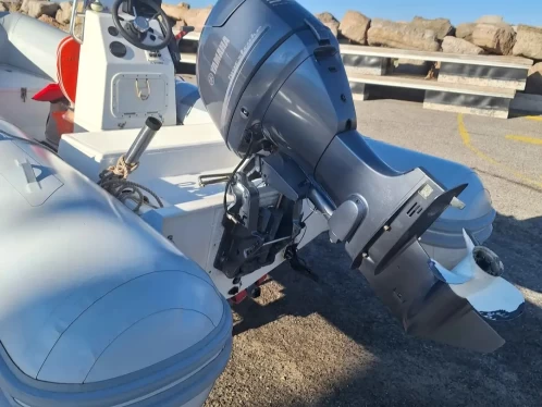 Pneumatiques  Apex A15 te huur van particulier of professional in Le Pradet