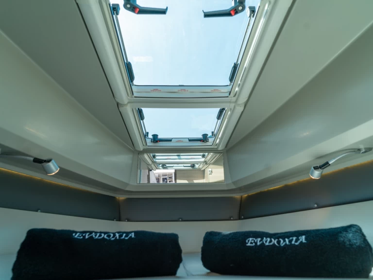 Verhuur Motorboot in Ellinikó - Saxdor Saxdor 320 GTC