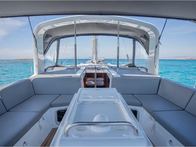 Verhuur Zeilboot Bénéteau met vaarbewijs