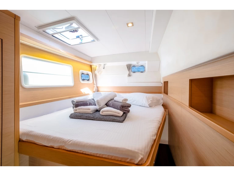 Huur Catamaran met of zonder schipper Lagoon in Álimos