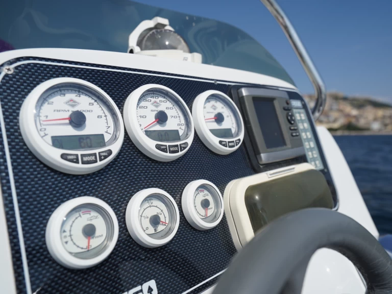 Verhuur Motorboot Asso met vaarbewijs