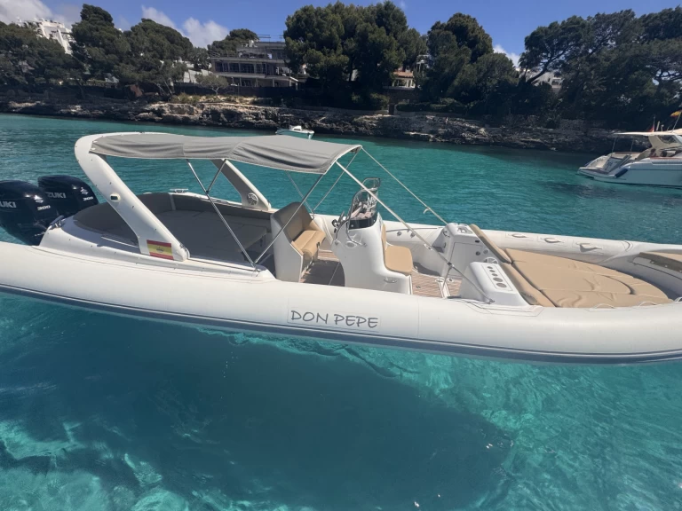 Bootverhuur Bat  996 Open EFB in Cala d'Or via SamBoat
