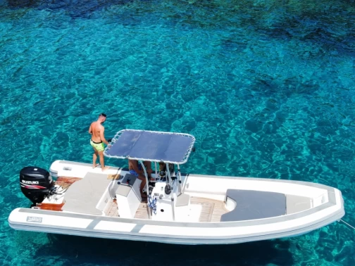 Verhuur RIB Sea Water met vaarbewijs