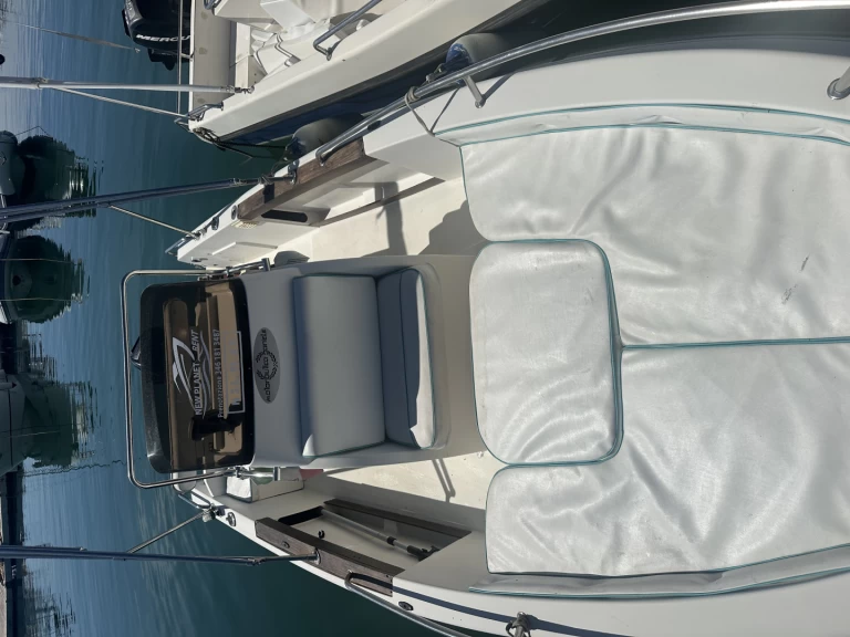 Huur Motorboot met of zonder schipper tecnofiber in Salerno