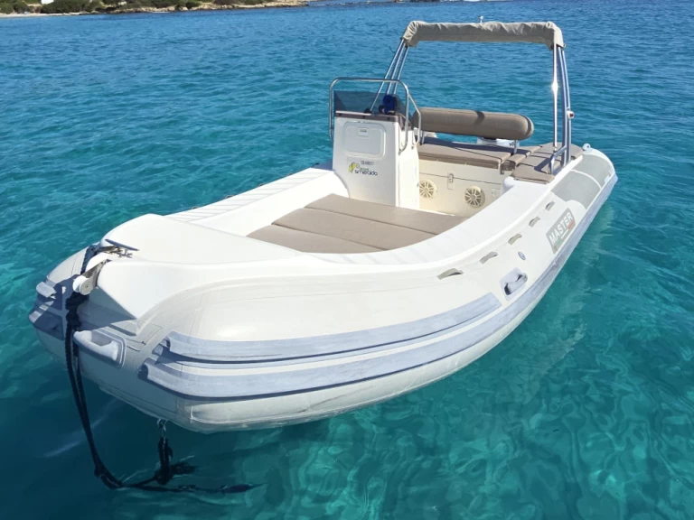Bootverhuur Master Master 540 SUMMER in Cugnana Verde via SamBoat