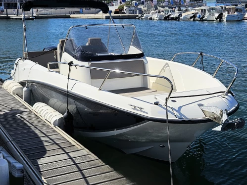 Quicksilver Activ 675 Open te huur van particulier of professional in Argelès-sur-Mer
