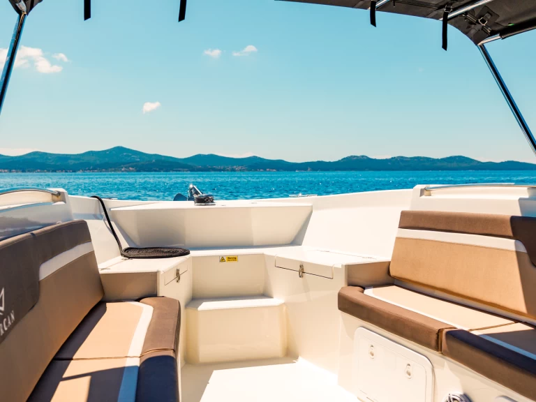 Mercan Excursion 36 te huur van particulier of professional in Zadar