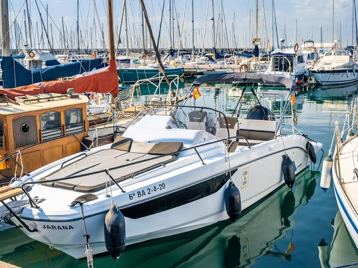 Bootverhuur Mataró goedkoop Flyer 8