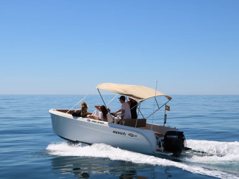 Darekco Mareti 585 te huur van particulier of professional in Mataró