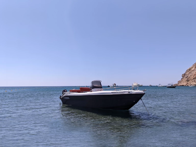 Huur een Poseidon BLU WATER 185 in Agía Kiriakí