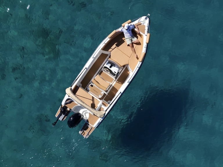 Bootverhuur Latchi goedkoop F 19