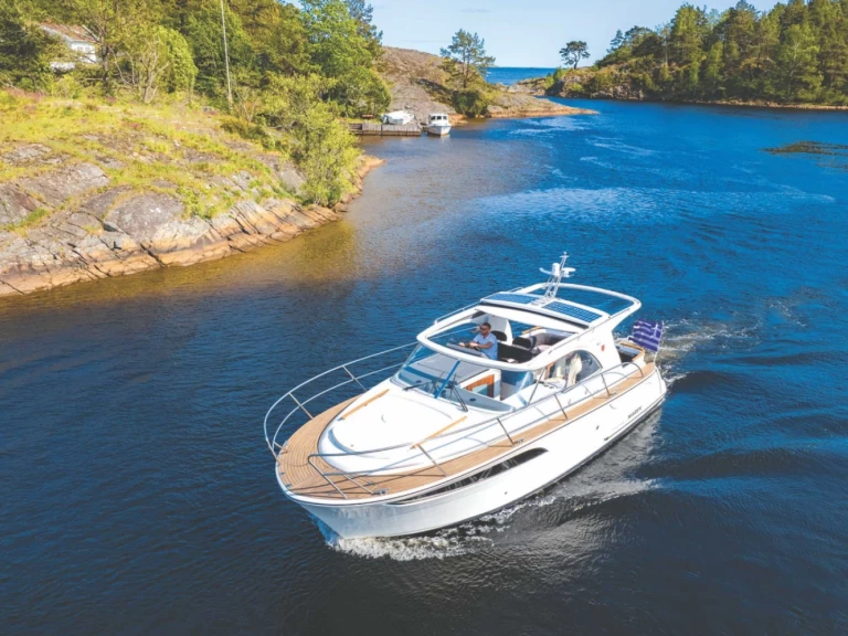 Jachthuur in Gouviá - Marex 310 via SamBoat