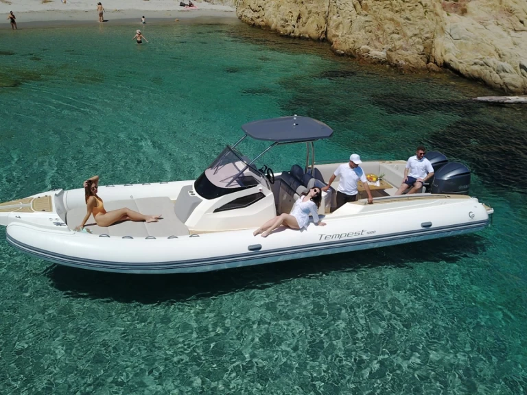 Huur RIB met of zonder schipper Capelli in Marine de Sant'Ambrogio