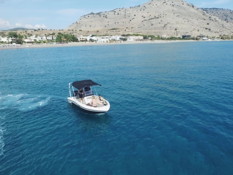Bootverhuur Poseidon Soverato  in Lárdos via SamBoat