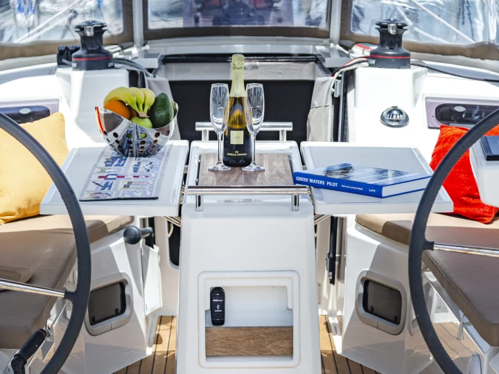 Huur een Bénéteau Oceanis 34.1 in Lefkáda