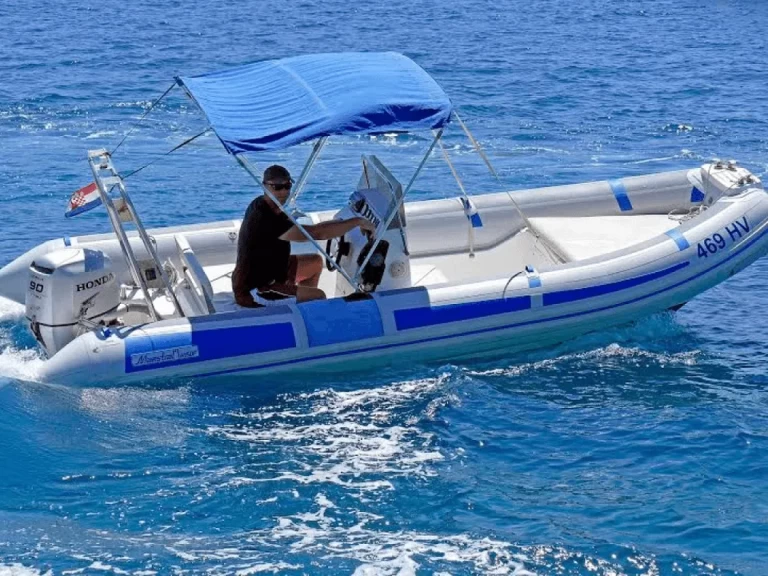 Bootverhuur Hvar goedkoop Maestral 570