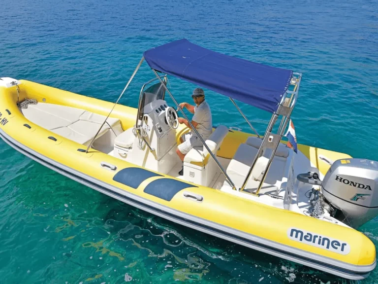 Huur RIB met of zonder schipper Mariner in Hvar